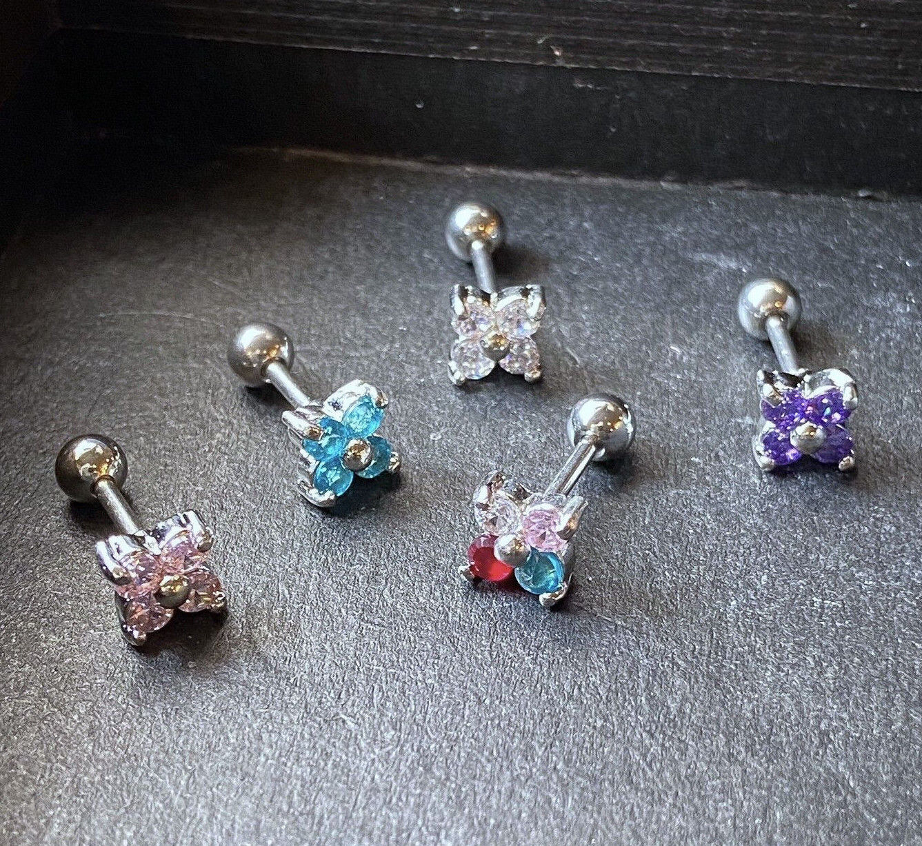 1pc Prong Set Flower Gem Tragus Helix Cartilage Ring 16g 1/4" Piercing Jewelry