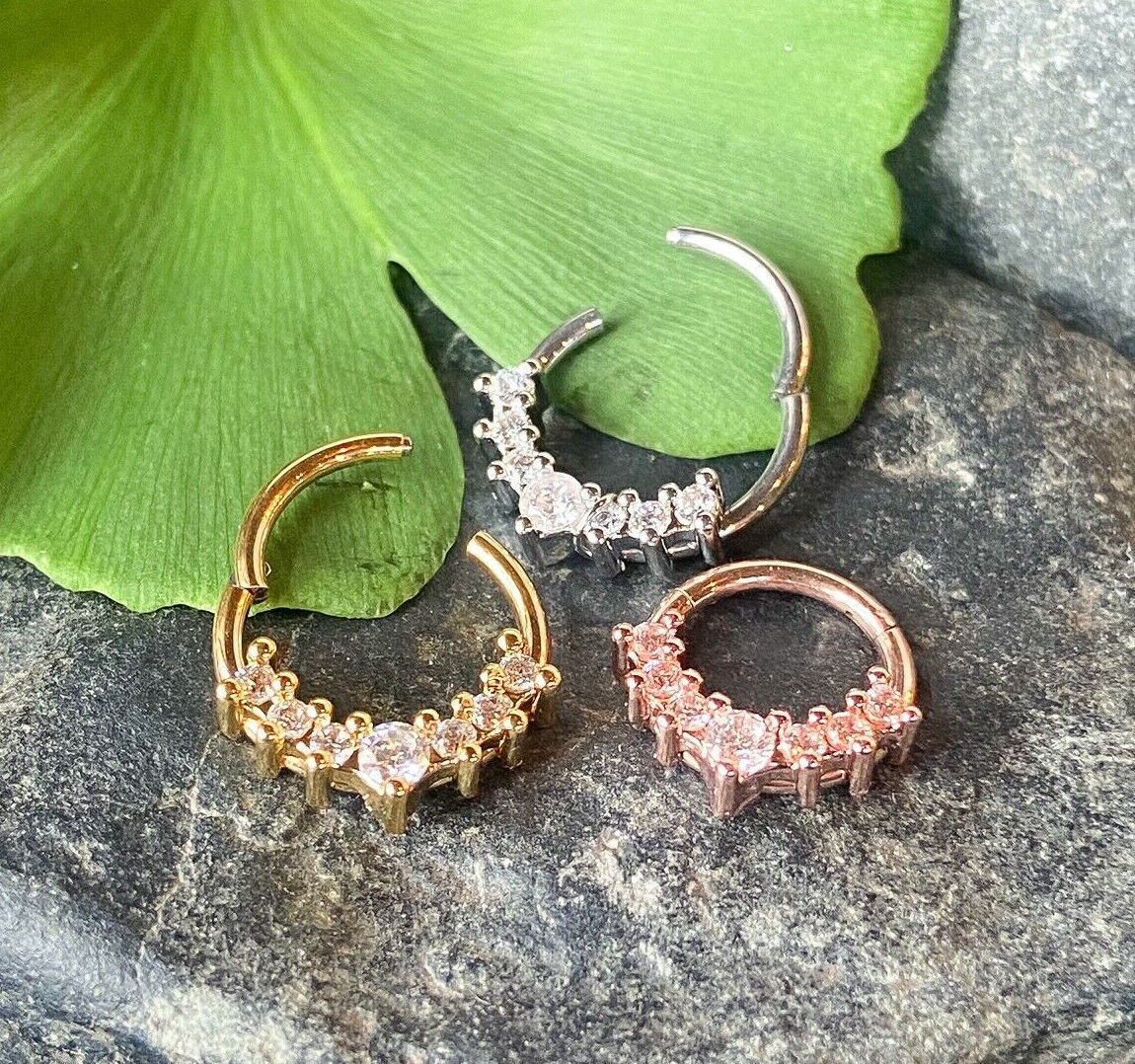 1pc Lined CZ Gem Fan Hinged Segment Ring 16g Septum Clicker Surgical Steel 