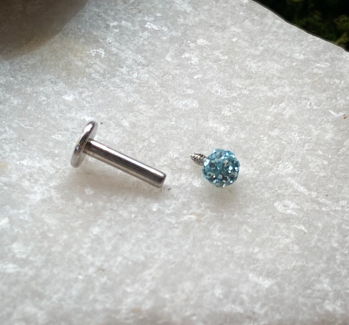 Internally Threaded Labret w/Ferido Crystal 3mm Gem Ball - CHOOSE YOUR COLOR (Main Color: Light Blue)