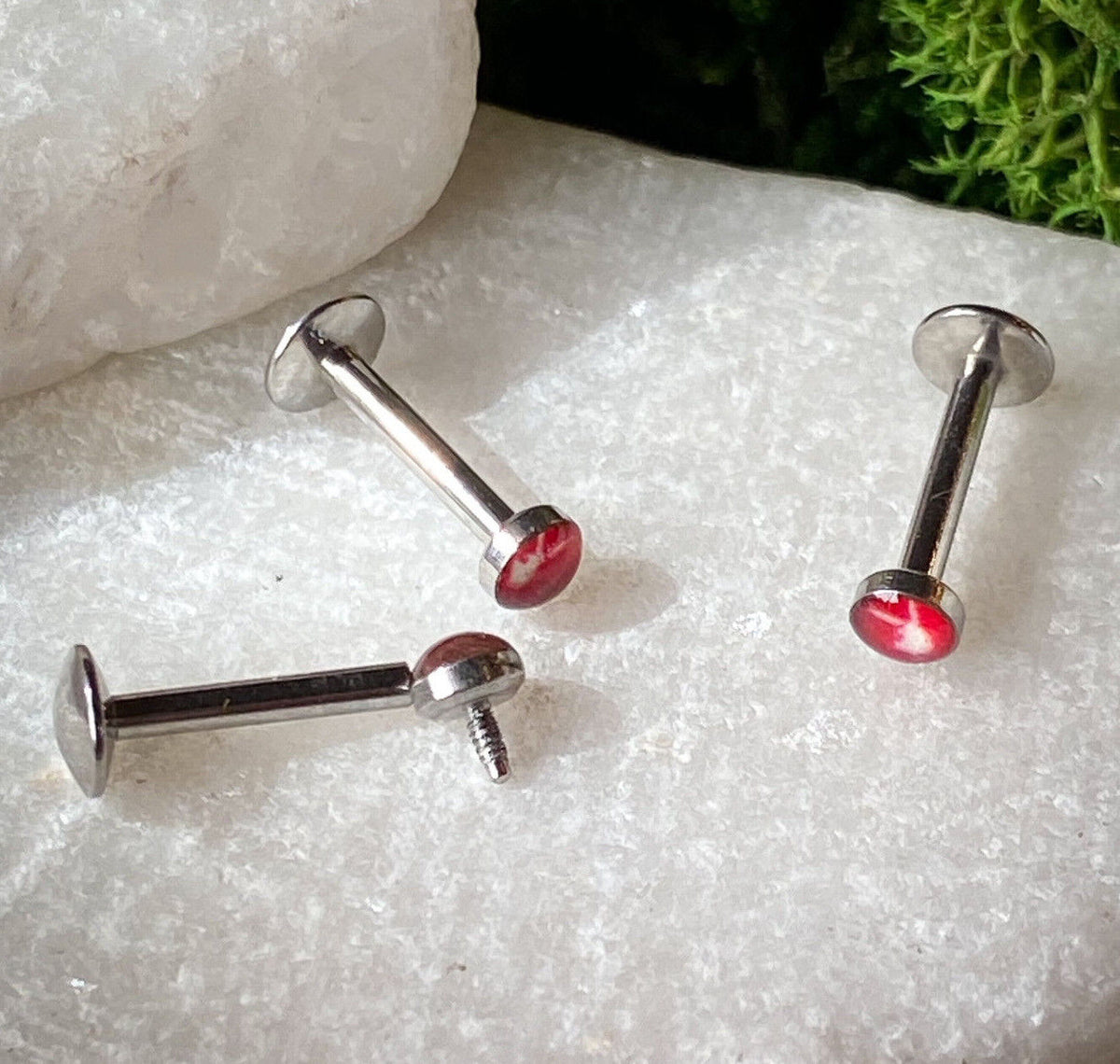 1pc Playboy Bunny Logo 16g Internally Threaded 5/16" Steel Labret Monroe