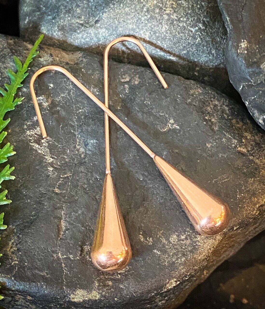 PAIR Long Tear Drop Dangle Earrings Hanging Hook Teardrop 20g Surgical Steel (Color: Rose Gold)