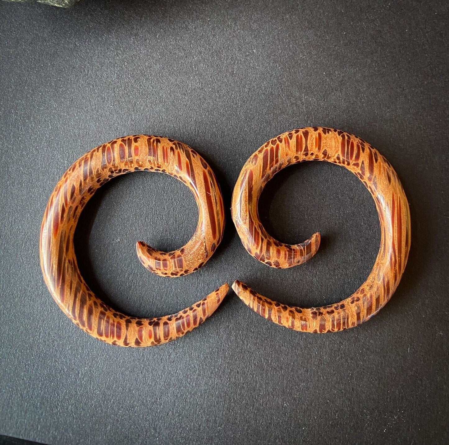 PAIR Coconut Wood Spiral Tapers Organic Plugs Tunnels Earlets Gauges