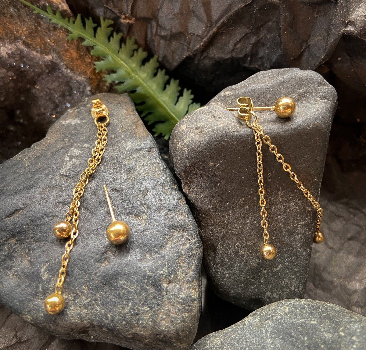 PAIR of Two Chain Free Falling Steel Balls IP Stainless Steel 20g Earrings (Color: Gold)