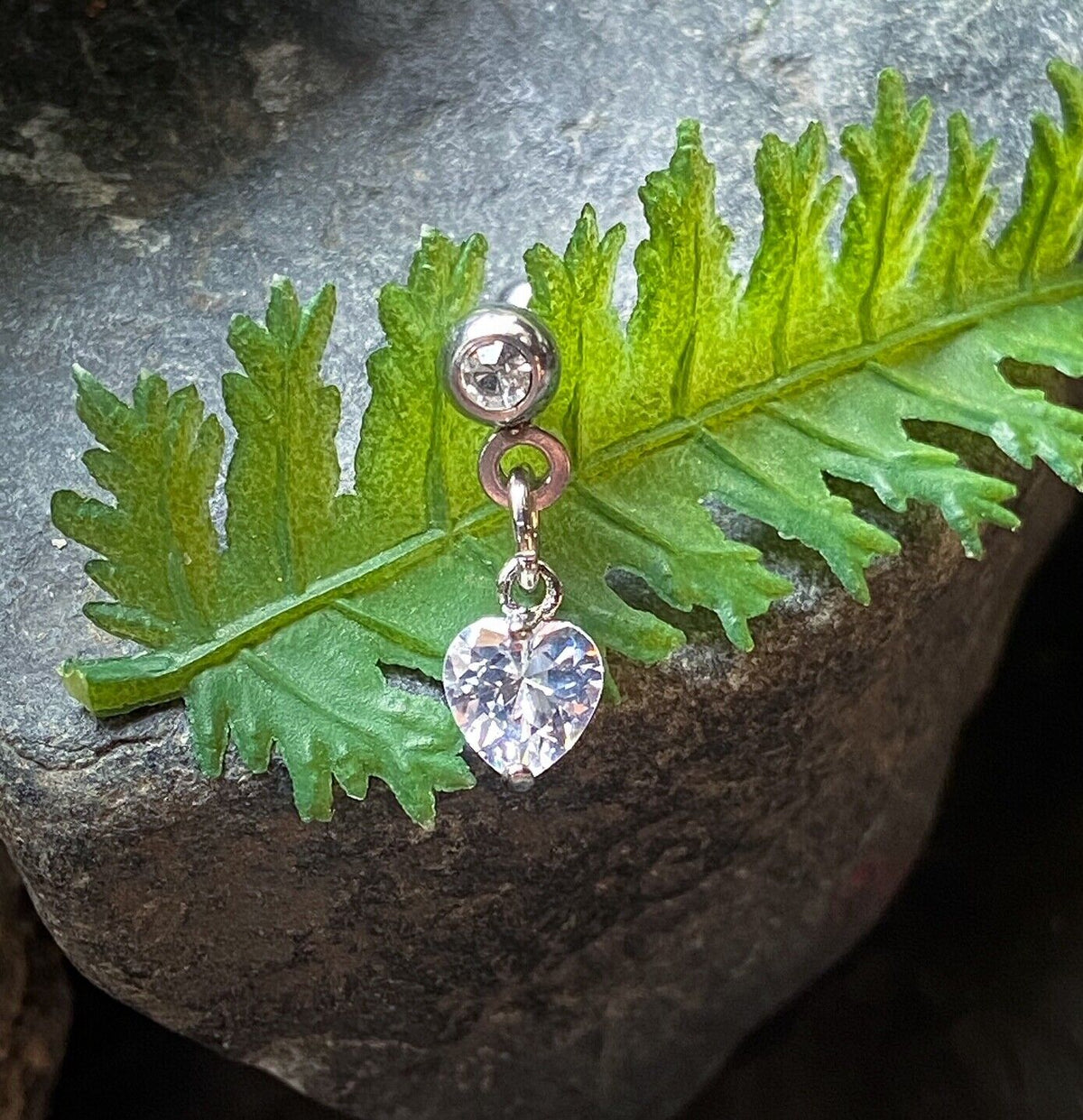 1pc Crystal Heart Dangle Tragus Helix Cartilage Ring 16g 1/4"- choose your color (Color: Clear)