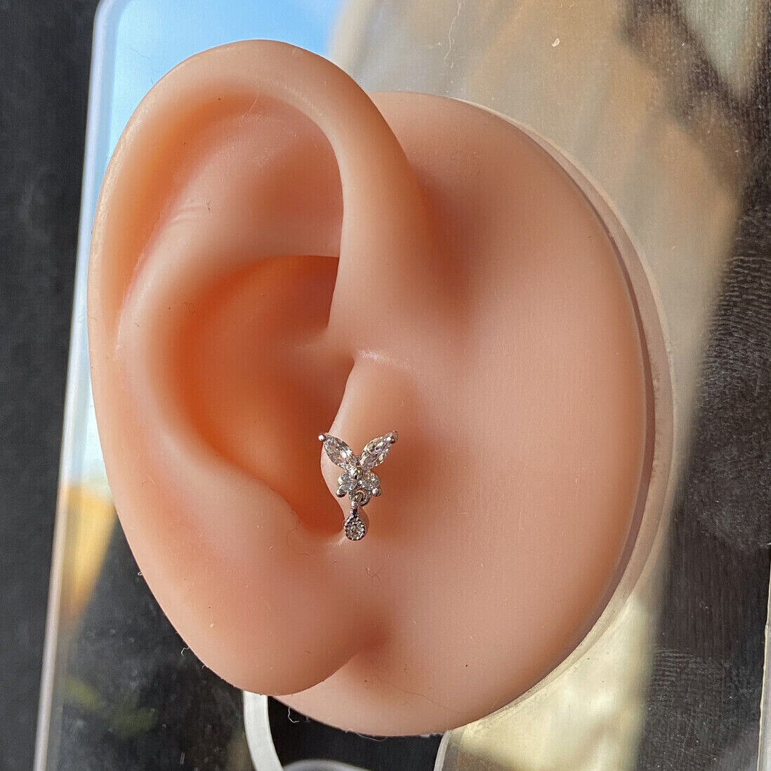 1pc CZ Gem Butterfly w/ Tear Drop Tragus Helix Cartilage Barbell Ring 16g 1/4"
