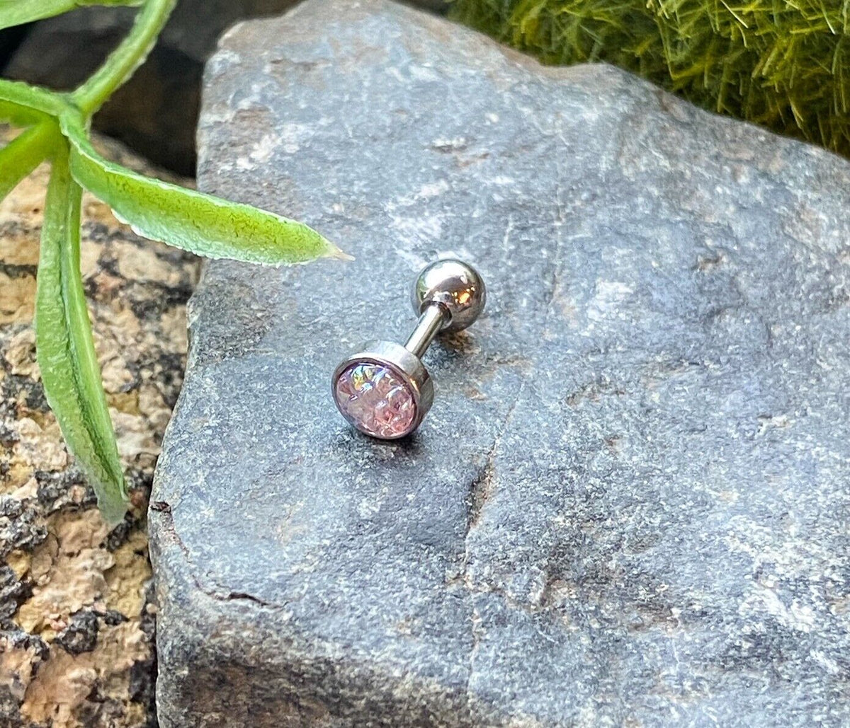 1pc Iridescent Fish Scale 316L Surgical Steel 16g Tragus Stud Ear Cartilage Ring (Color: Pink)