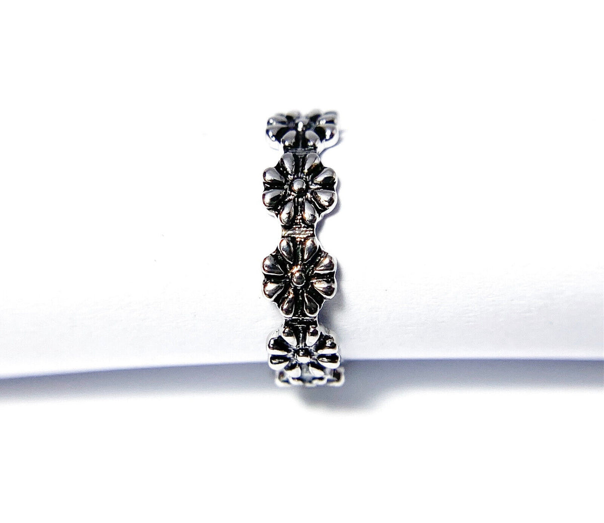 Linked Flowers Adjustable Mid Ring / Toe Ring