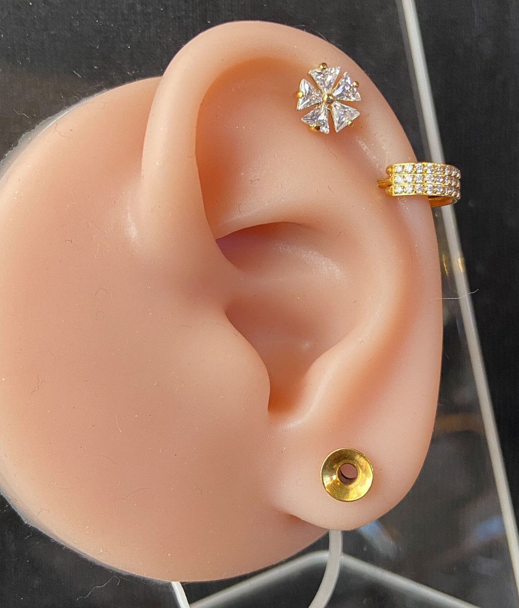 1pc Five CZ Gem Triangle Flower Steel Tragus Cartilage Barbell Ring 16g 1/4"