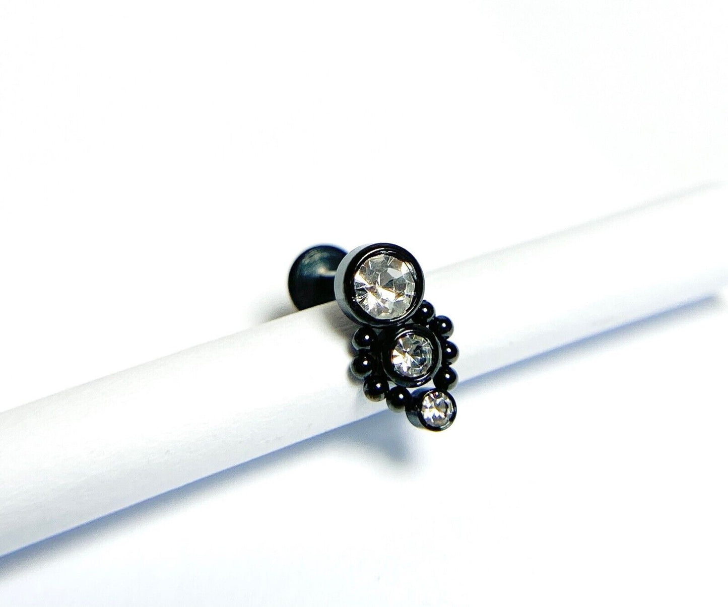 1pc Triple CZ Drop 16g Labret Internally Threaded Steel Monroe Tragus Helix (Color: Black)