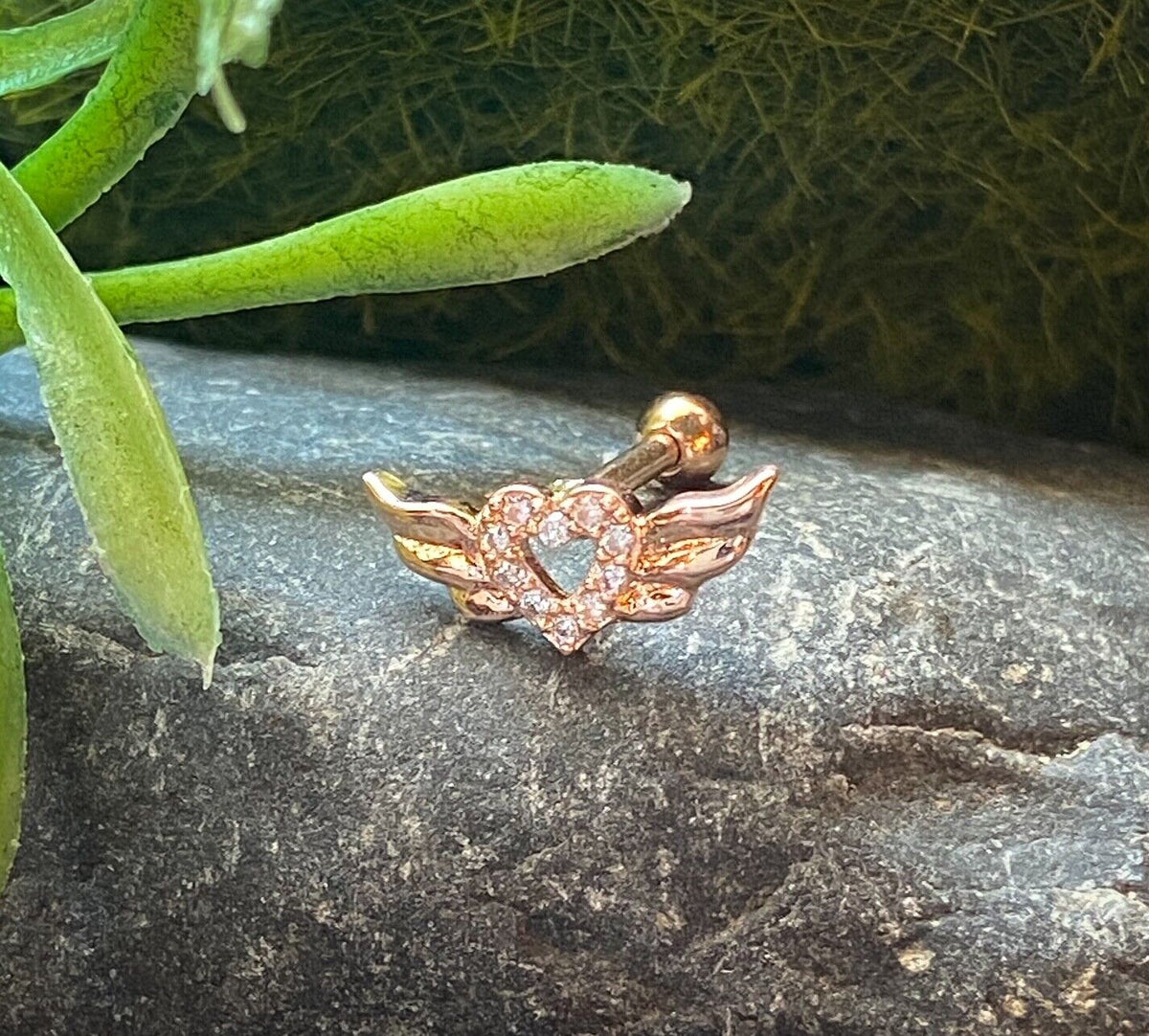 1pc CZ Gem Paved Heart w/ Wings Tragus Helix Cartilage Barbell Ring 16g 1/4" (Color: Rose Gold)