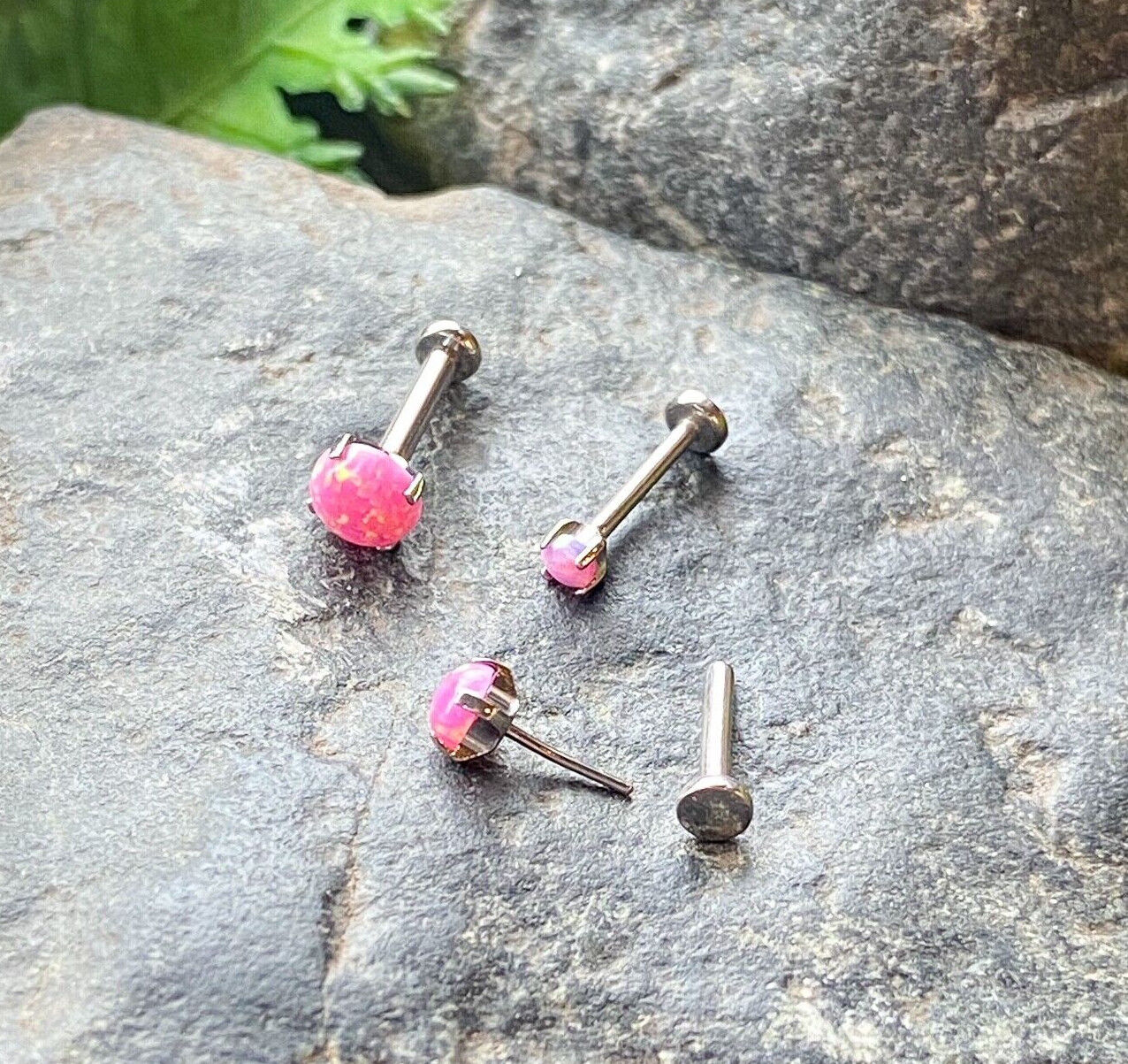 1pc Titanium Push In Prong Set Opal 16g Labret Stud Lip Ring Helix Ear Cartilage (Color: Pink)