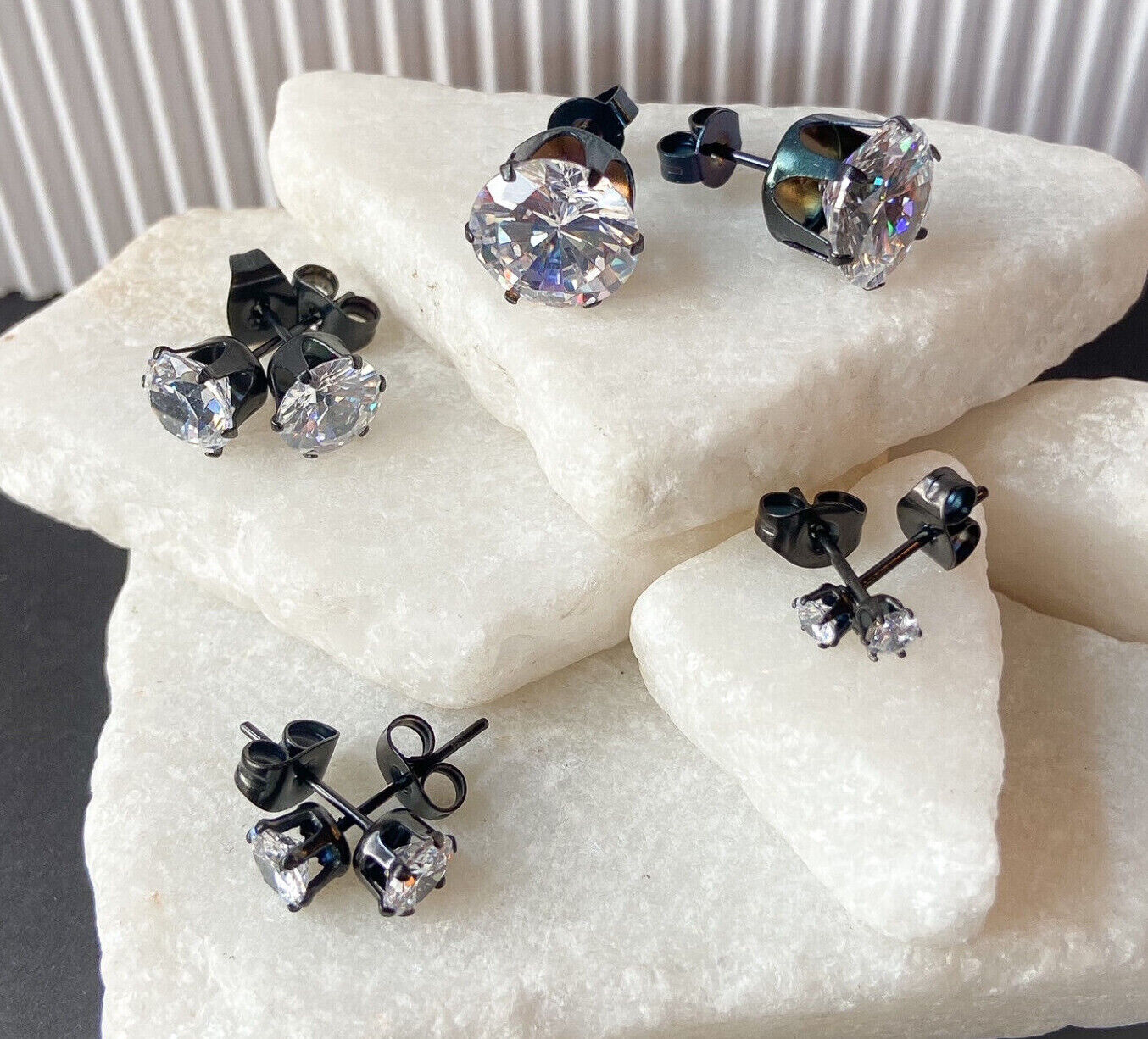 PAIR 316L Surgical Steel CZ Gem Stud Earrings, choose color & gem size (Color: Black w/Clear)