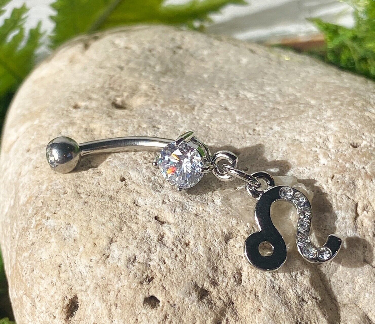 Zodiac Sign Paved CZ Gem Belly Ring Pierced Navel Astrology 14g Surgical Steel  (Sign: Leo)