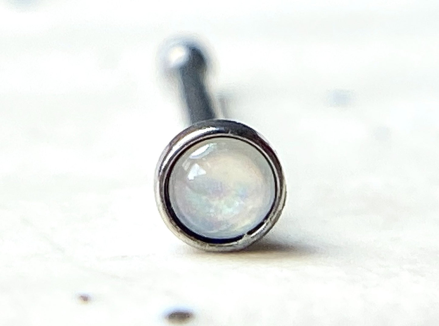 1pc Illuminating Stone Nose Bone Stud Ring Nostril Piercing Jewelry 20g