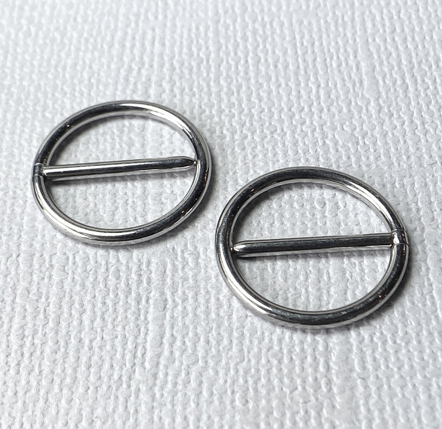 PAIR Nipple Hoop Swinging Bar Clicker Rings ASTM F136 Implant-Grade Titanium Jewelry