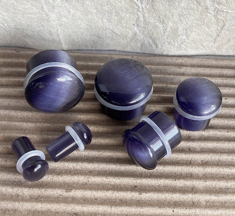 PAIR Violet Cat Eye Stone Plugs Single Flare Tunnels Earlets Gauges Body Jewelry