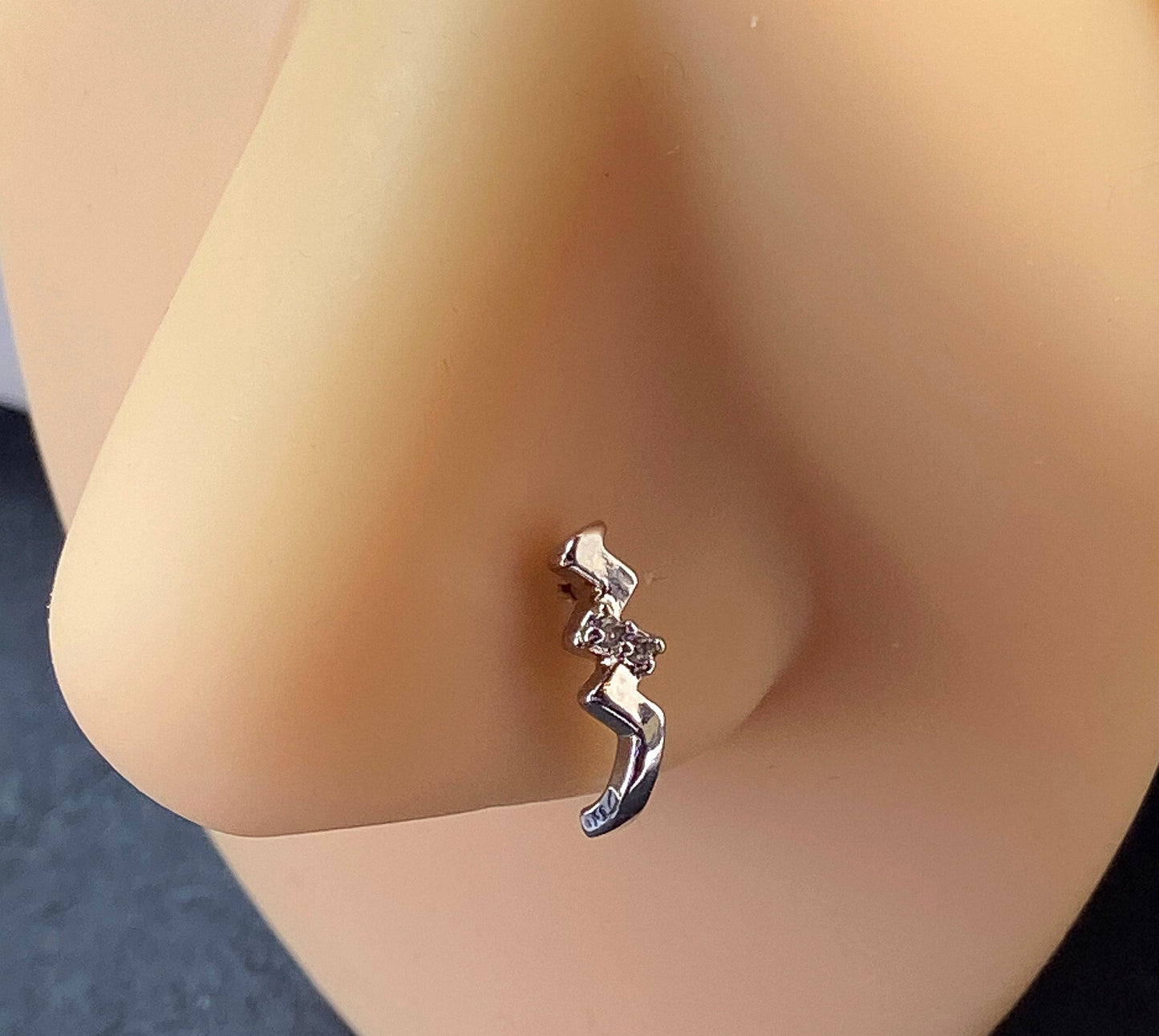 1pc CZ Gem Paved Twist Nose Crawler L-Bend 20g Nose Ring Stud Screw