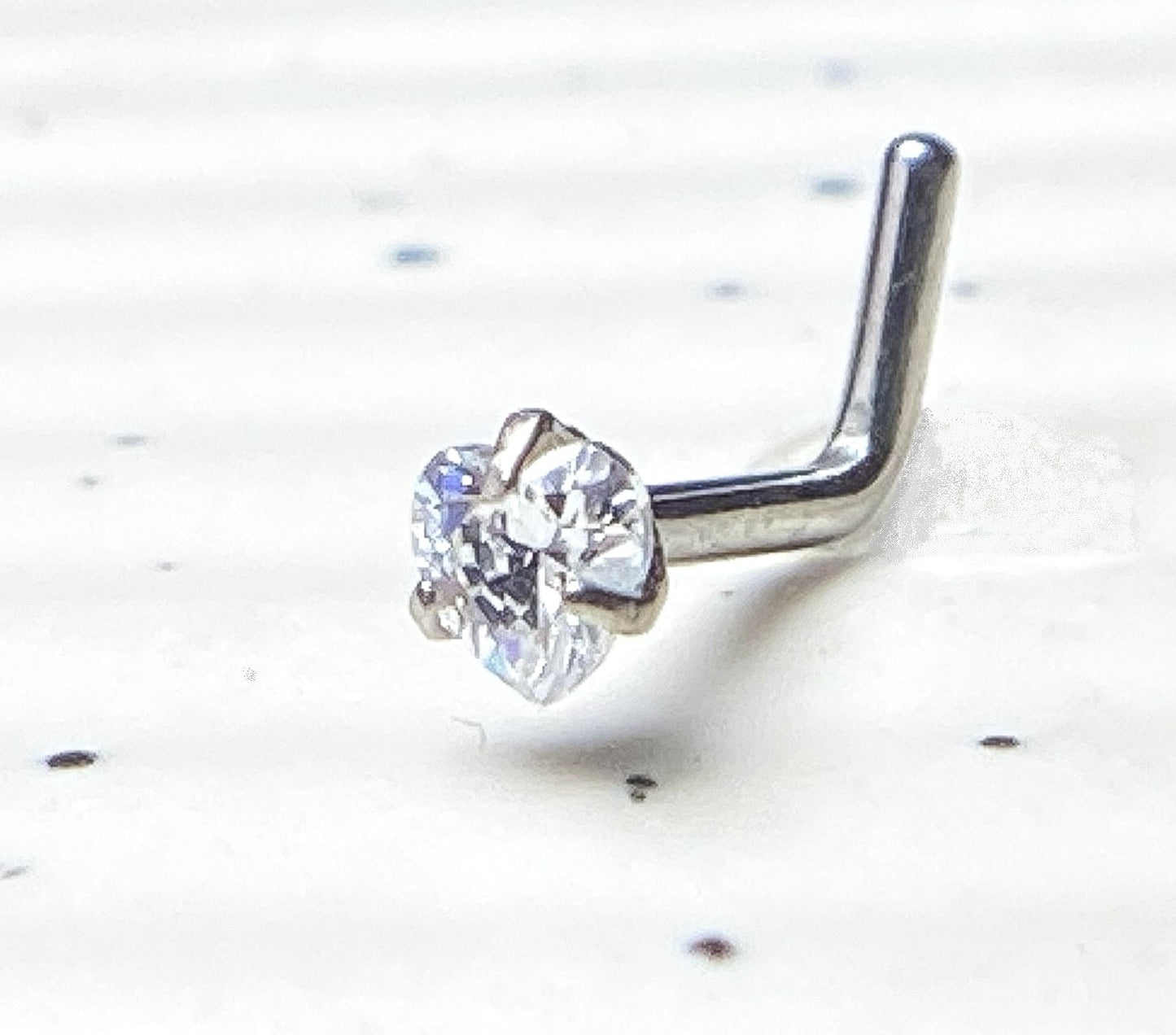 1pc Solid Grade 23 Titanium L-Bend Nose Ring w/ Heart CZ Gem Stud Screw