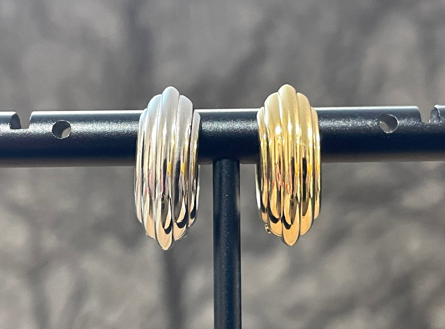 PAIR Wide Layered Hinged Hoop Earrings 316L Stainless Steel Hinge Action 18g