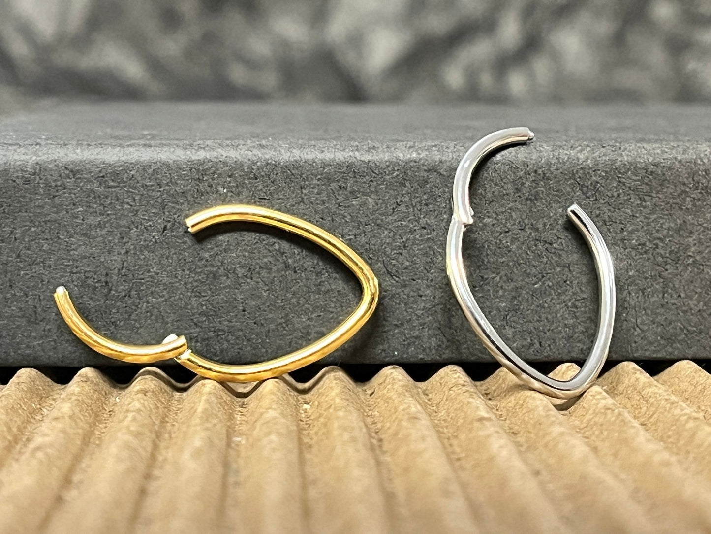 1pc Teardrop Hinged Segment Ring 16g Septum Helix Orbital Daith Tear Drop