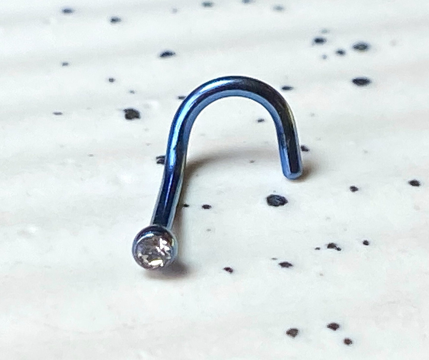 1pc Press-Fit Clear Gem Titanium Plated 316L Surgical Steel Nose Screw Ring