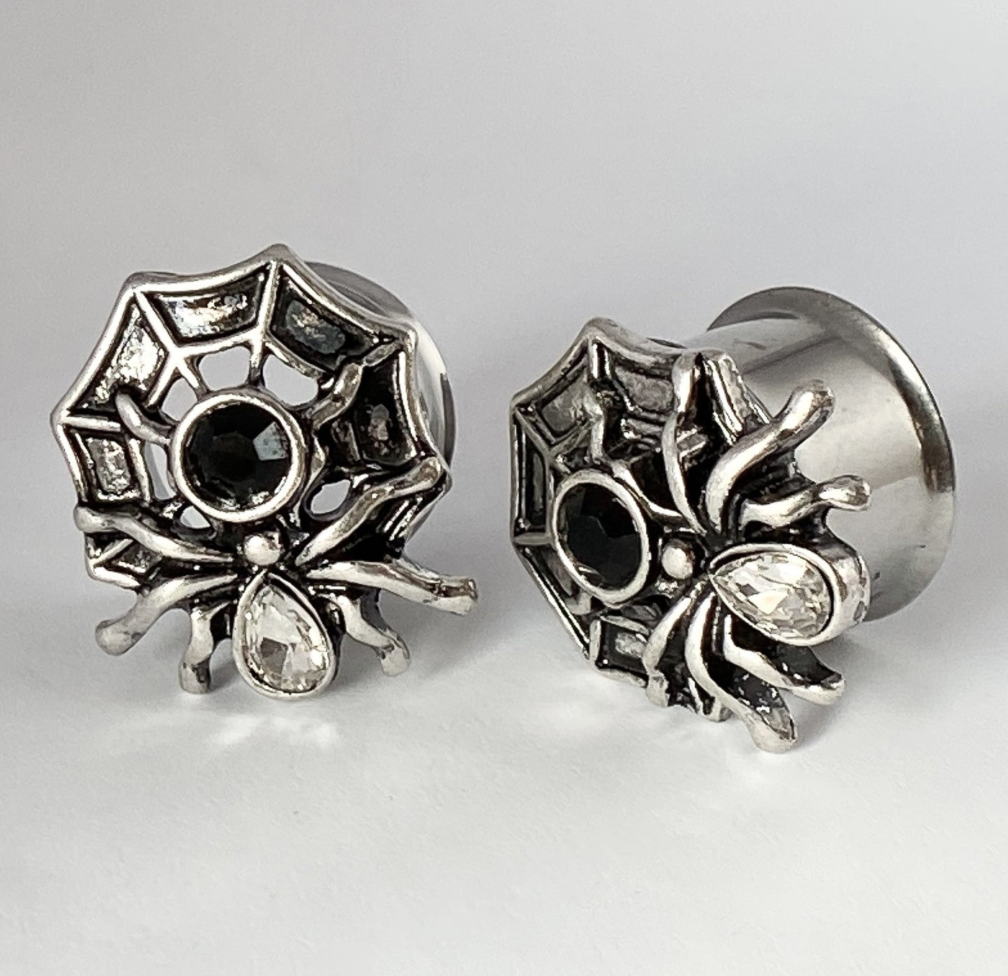 PAIR Gem Body Spider on Web Steel Double Flare Tunnels Plugs Earlet Gauges