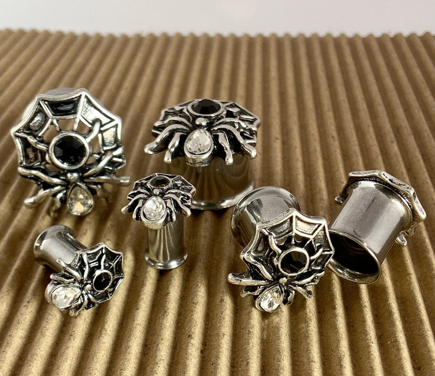 PAIR Gem Body Spider on Web Steel Double Flare Tunnels Plugs Earlet Gauges