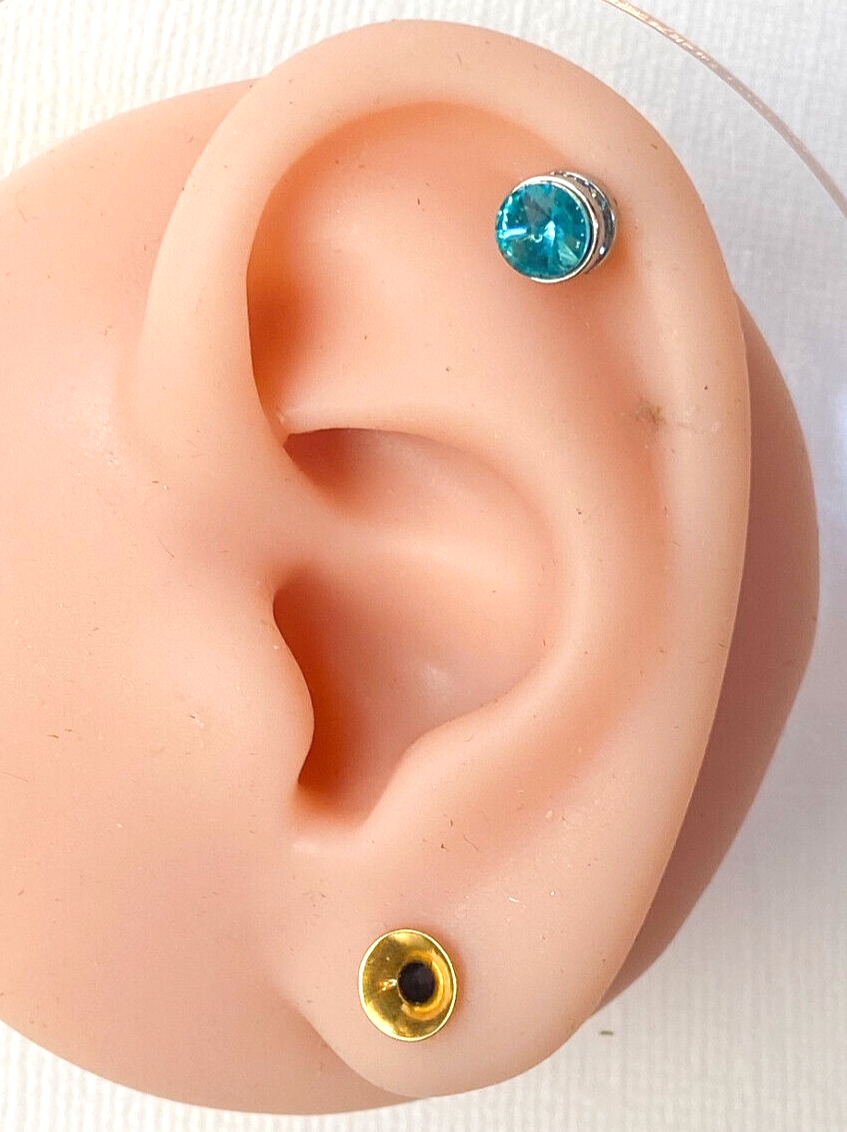 1pc Cystal Paved Side Gem Cylinder 16g Labret Internally Threaded Helix Tragus