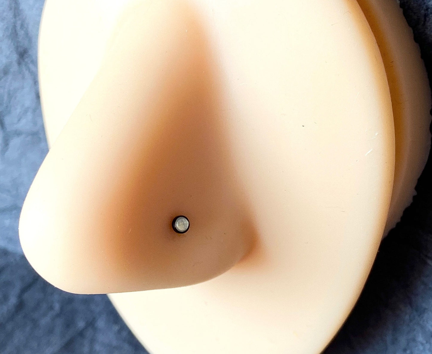 1pc Illuminating Stone Nose Bone Stud Ring Nostril Piercing Jewelry 20g
