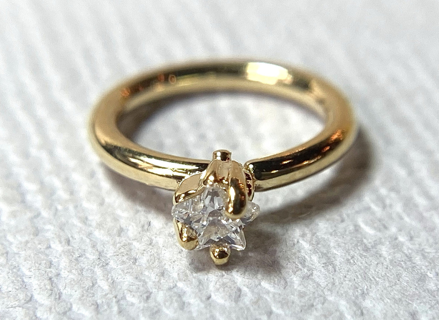 1pc Bendable Hoop Ring With Prong Set CZ Star Gem Annealed 316L Surgical Steel