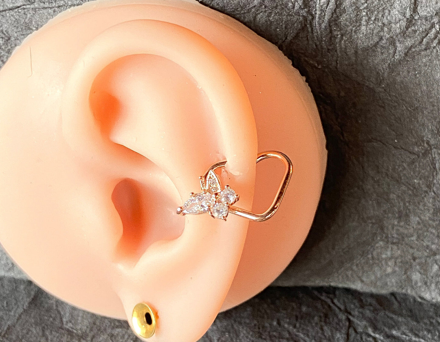 1pc Heart Bendable Ear Cartilage Daith Hoop Ring w/ Prong Set CZ Gem Butterfly