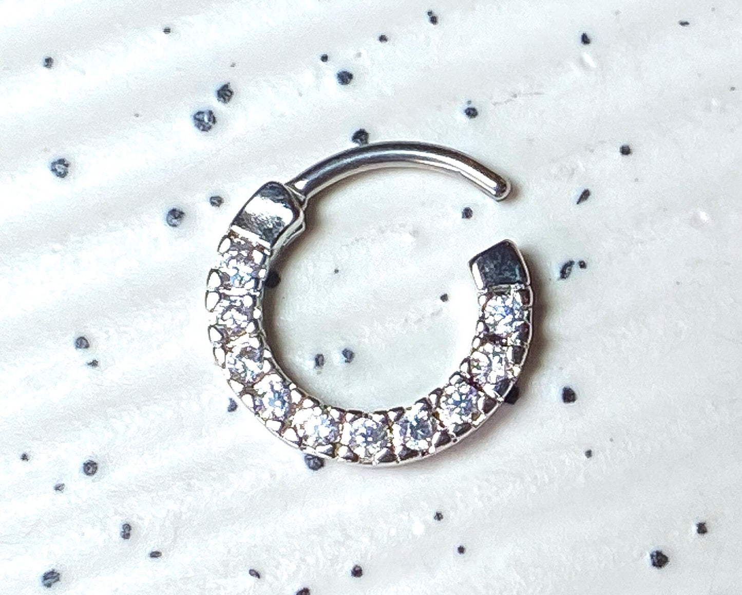 1pc Single Line Ten Paved Gem Septum Clicker 316L Surgical Steel Nose Ring