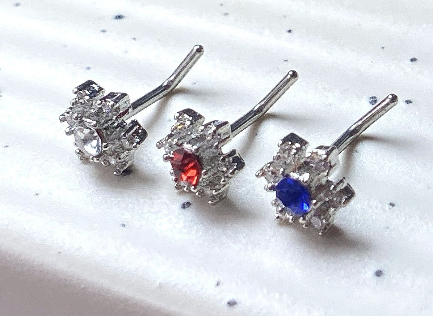 1pc CZ Gem Flower L-Bend 20g Nose Ring Stud Screw 316L Surgical Steel