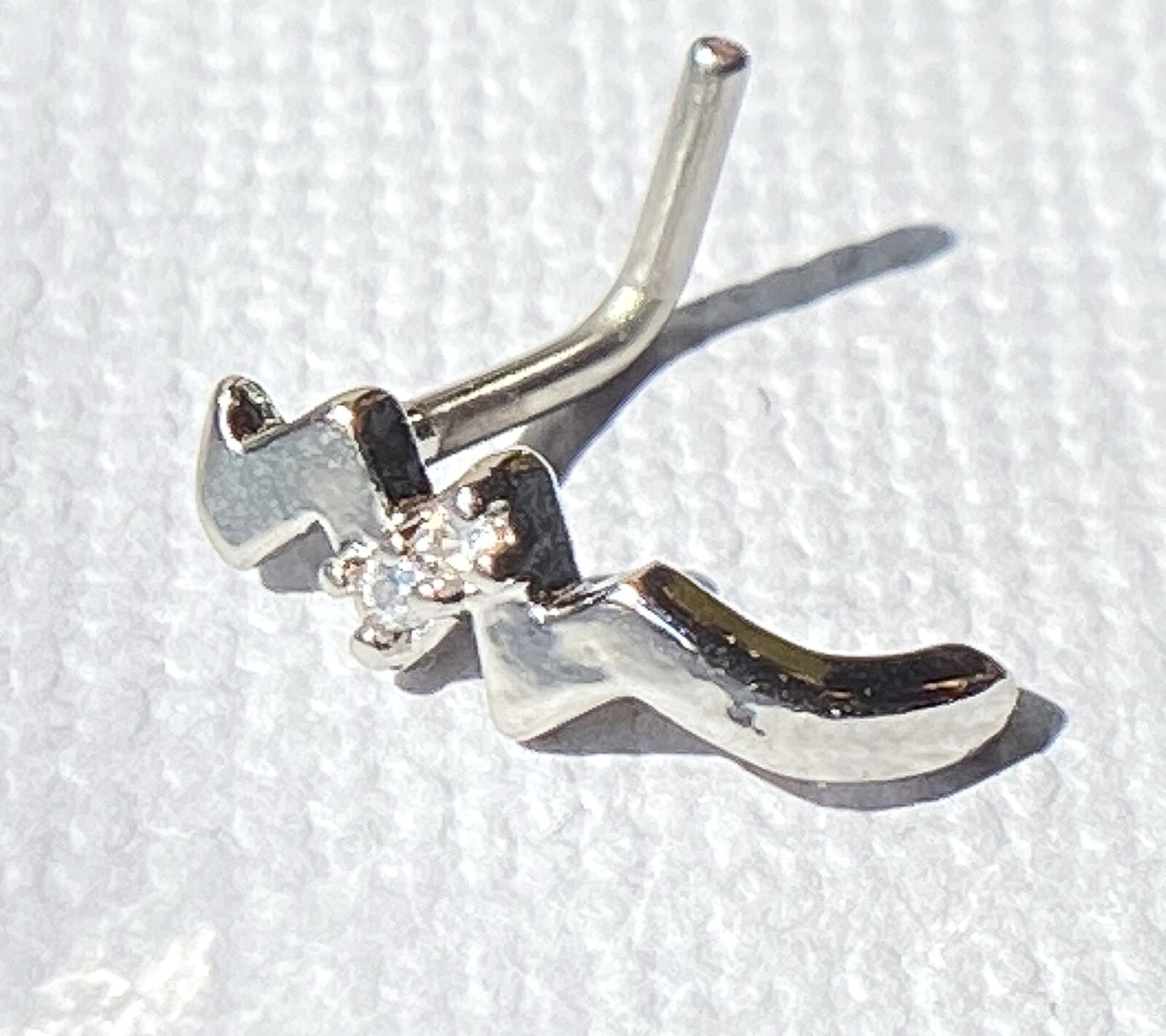 1pc CZ Gem Paved Twist Nose Crawler L-Bend 20g Nose Ring Stud Screw