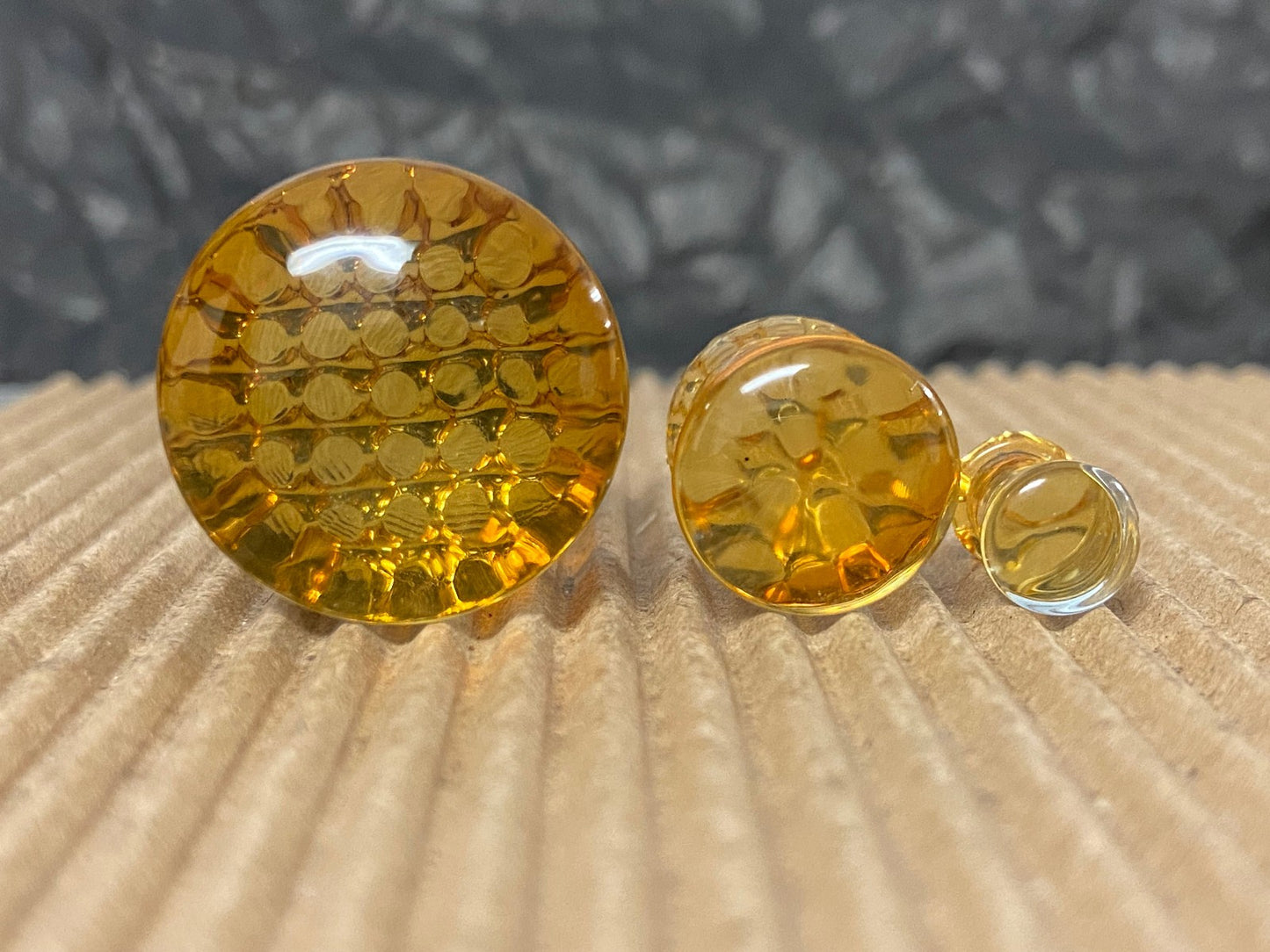 PAIR Honey Comb Design Glass Plugs Double Flare Gauges Honeycomb Body Jewelry