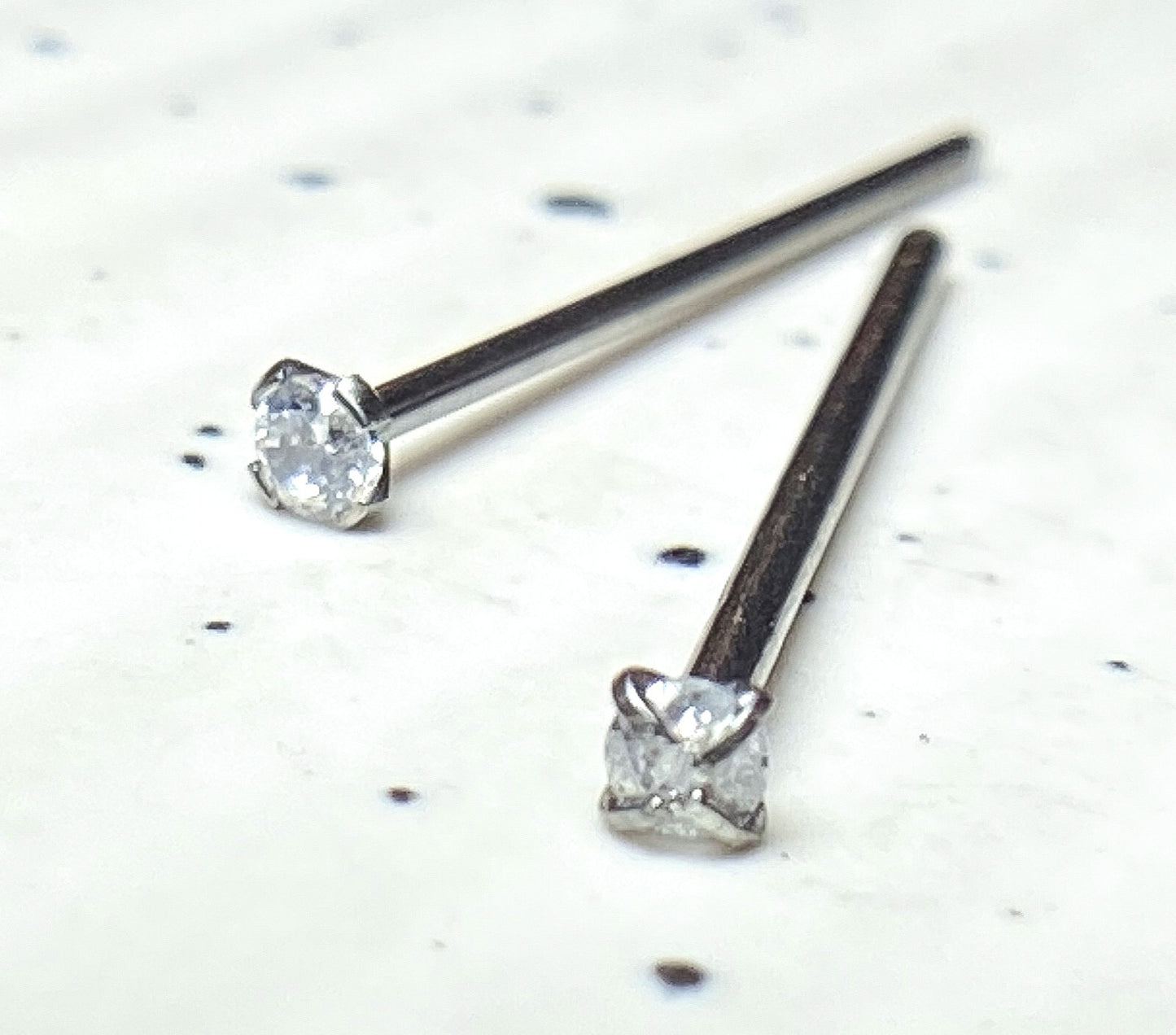 1pc Solid Implant Grade 23 Titanium 6AL4V-ELi Bend-to-fit Fishtail Nose Ring
