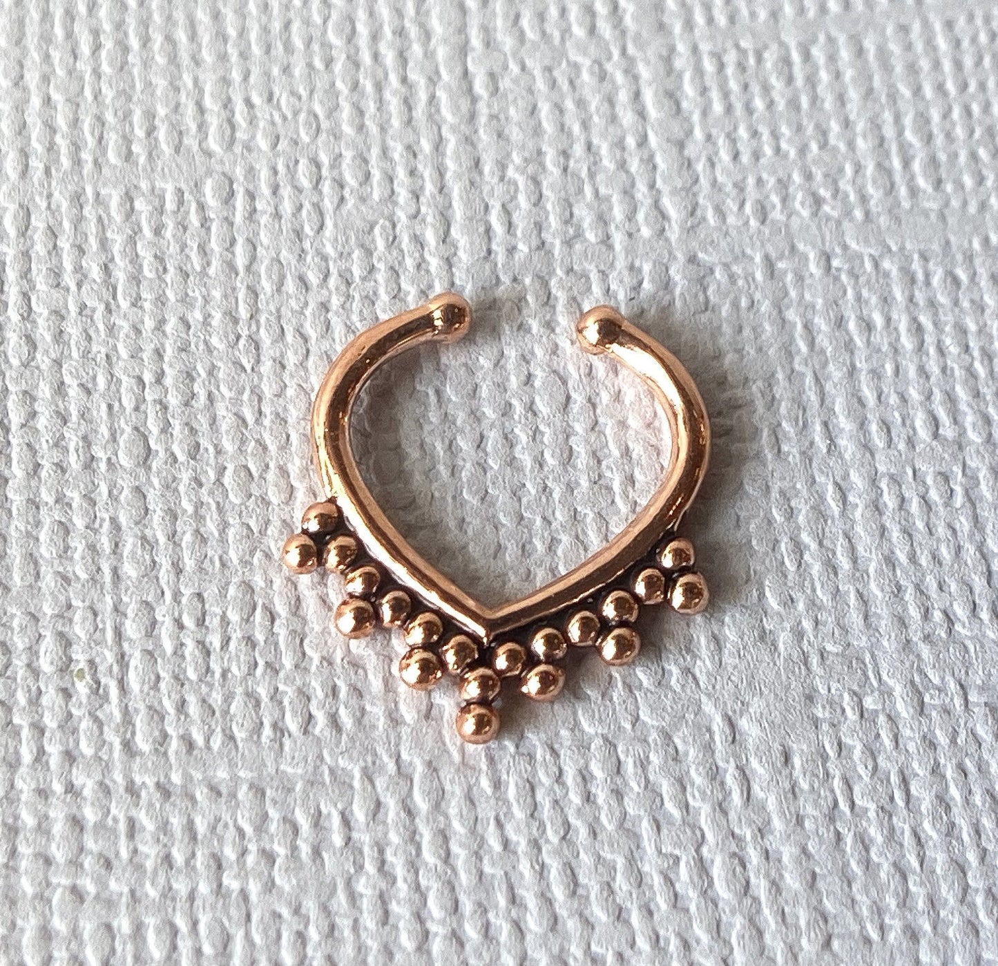 1pc Non-Piercing Beaded Trim Septum Hanger Clip-On Fake Nose Ring Body Jewelry