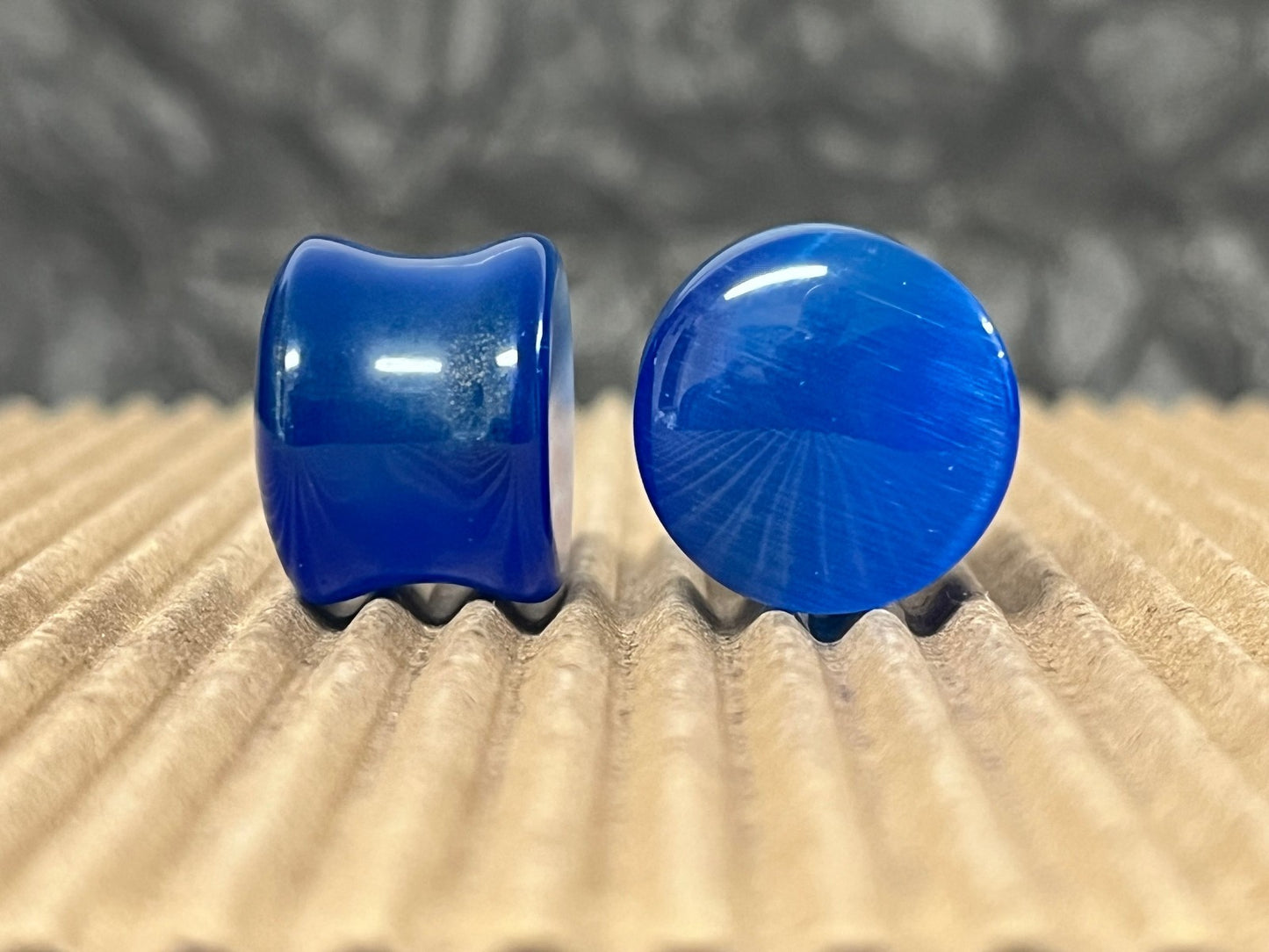 PAIR  Blue Cat Eye Stone Double Flare Plugs Tunnels Earlets Gauges Body Jewelry