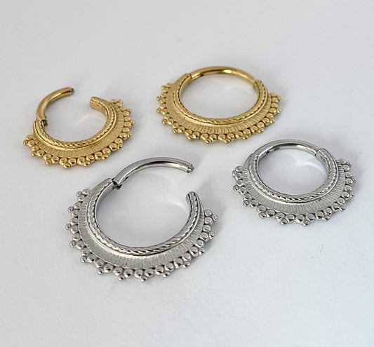 1pc Ball Cluster Wide Fan Hinged Segment Ring Helix Septum Clicker Body Jewelry