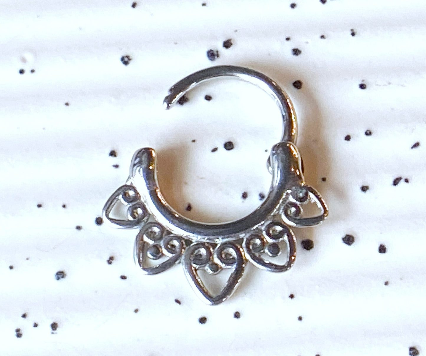 1pc 100% SURGICAL STEEL Tribal Fan Septum Clicker Nose Ring
