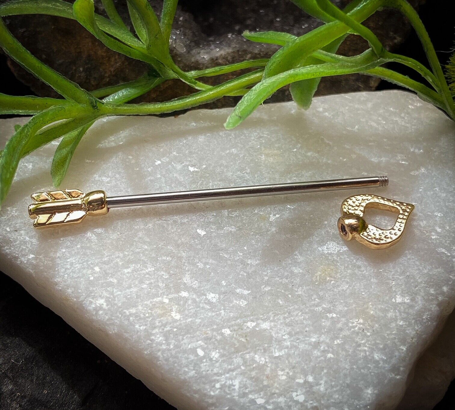 1pc Heart Arrow 38mm 1.5" Industrial Barbell - choose Steel, Gold or Rose Gold