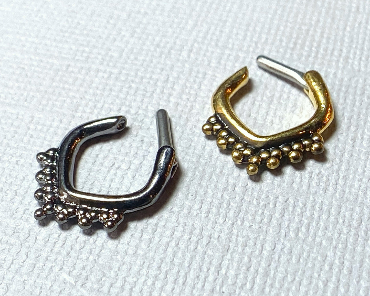 1pc Beaded Trim Septum Clicker 316L Surgical Steel 14g or 16g Nose Ring