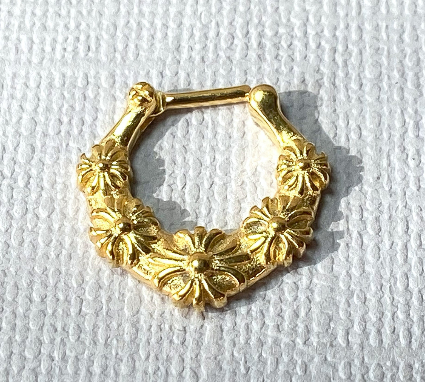 1pc 100% SURGICAL STEEL Floral Septum Ring Clicker Pierced Nose 16g Hanger - Only Gold Left In Stock
