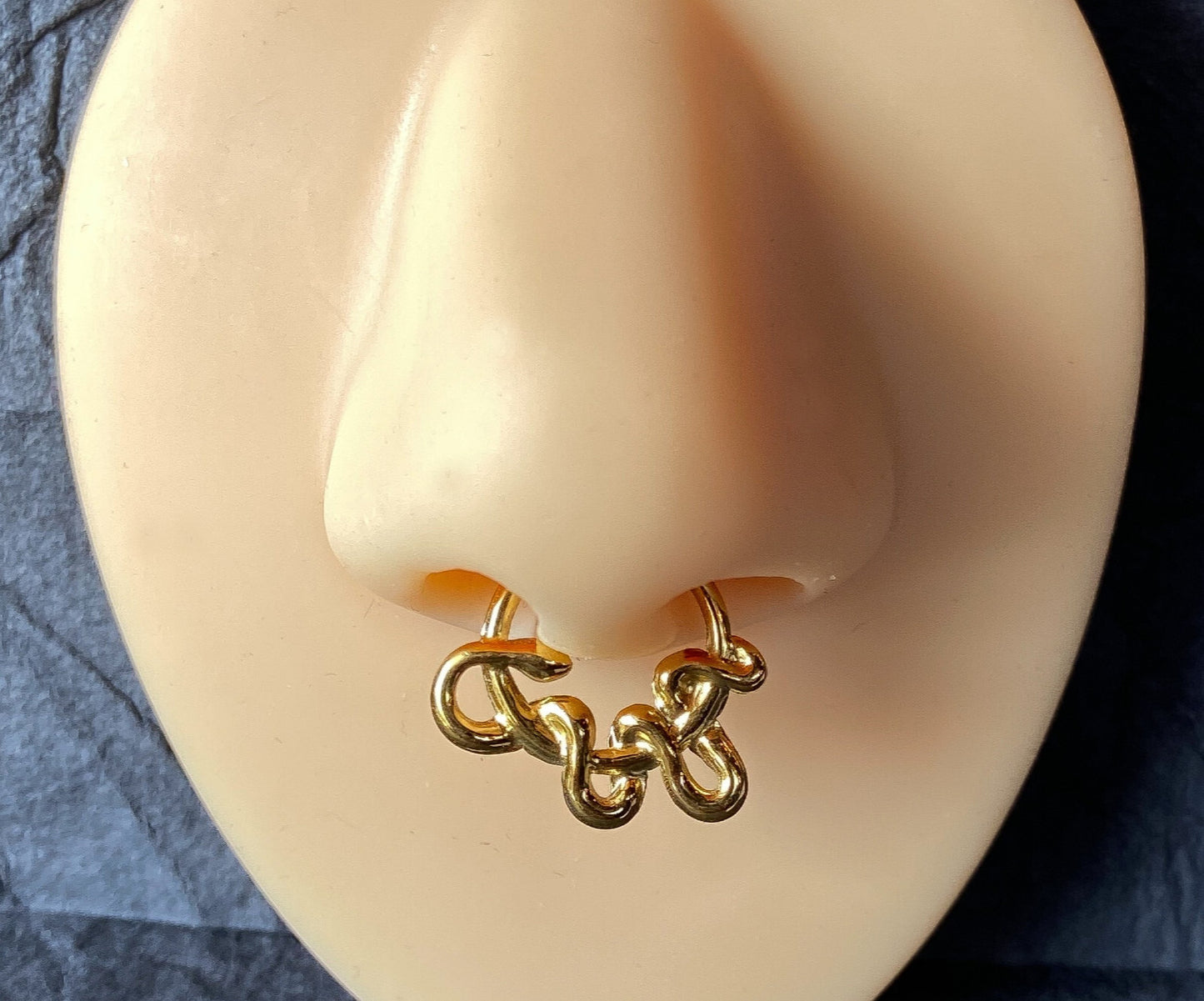 1pc Twisted Snake Hinged Segment Ring Helix Septum Clicker Body Jewelry