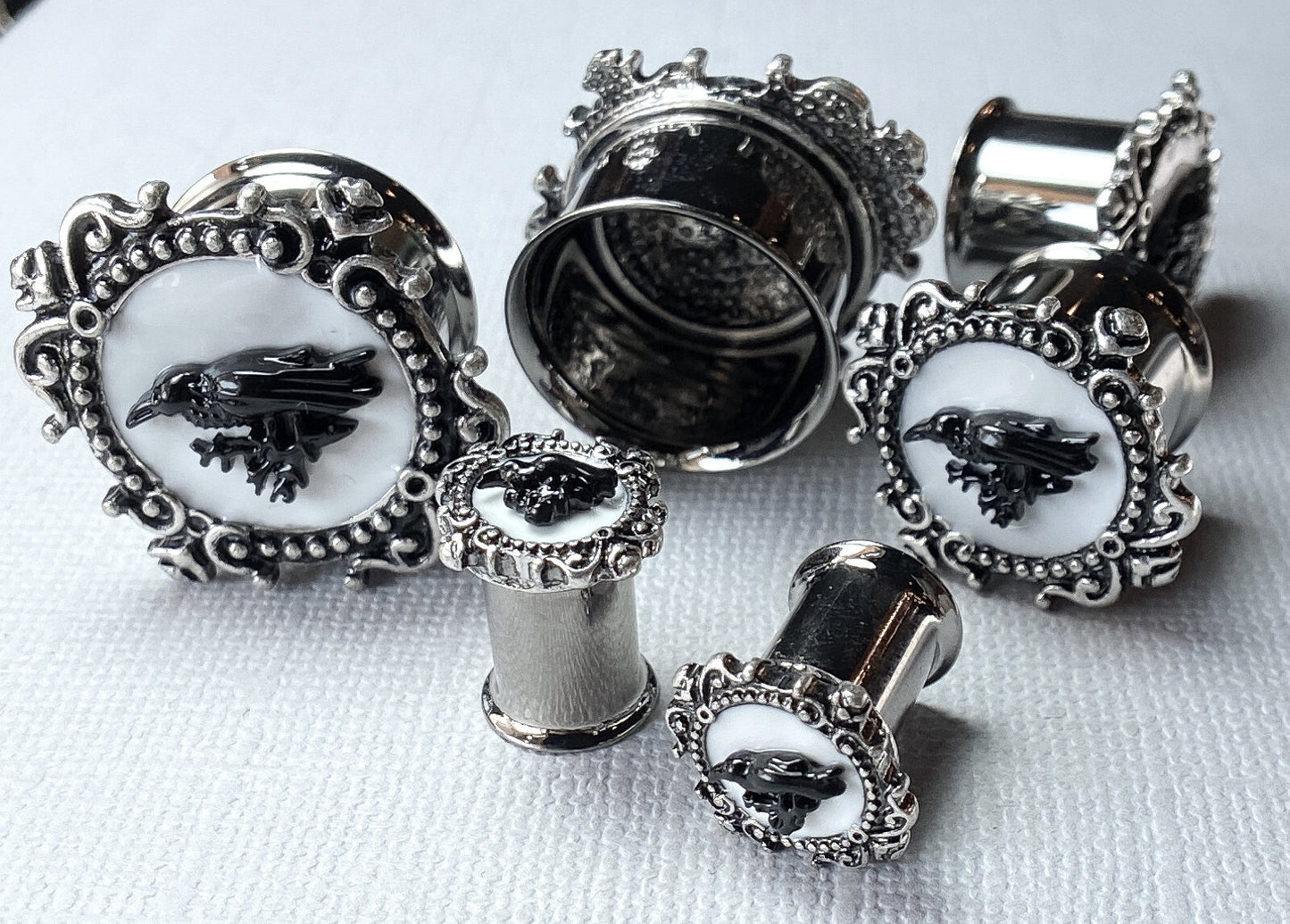 PAIR Poe the Raven Vintage Frame Steel Double Flare Tunnels Plugs Earlet Gauges
