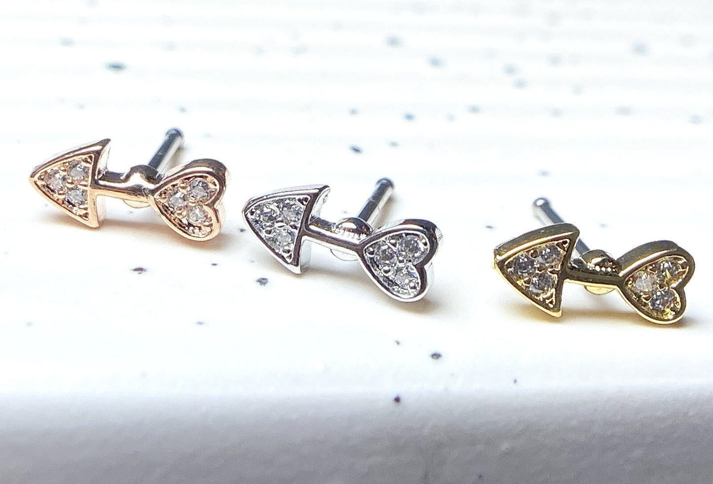 1pc CZ Paved Heart Arrow 20g Nose Ring Stud 316L Surgical Steel