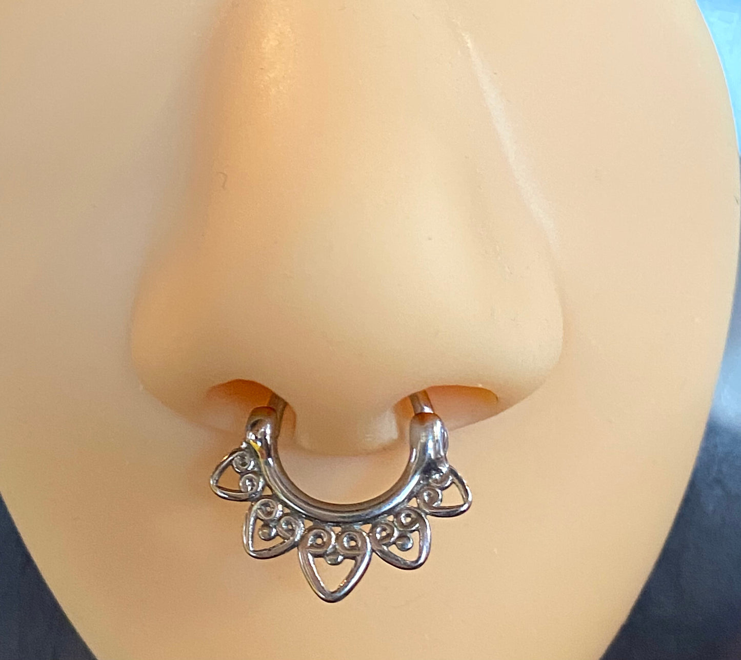 1pc 100% SURGICAL STEEL Tribal Fan Septum Clicker Nose Ring