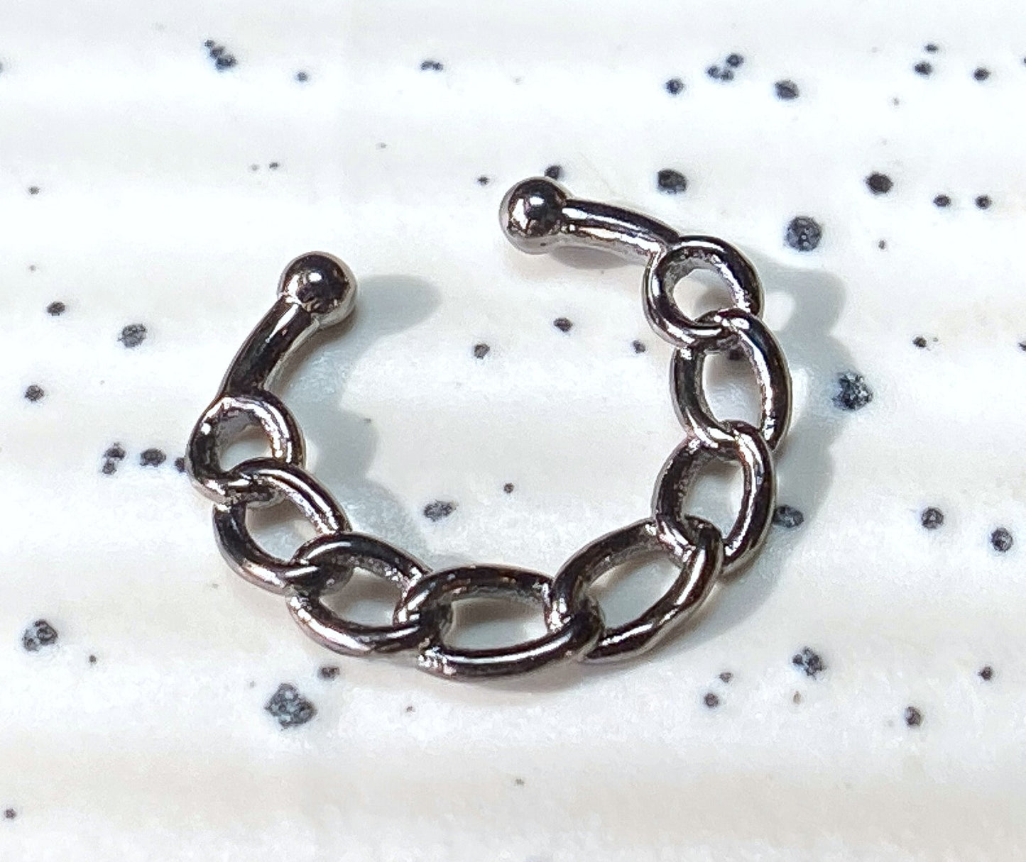 1pc Non-Piercing Chain Link Septum Hanger Clip-On Fake Nose Ring Body Jewelry