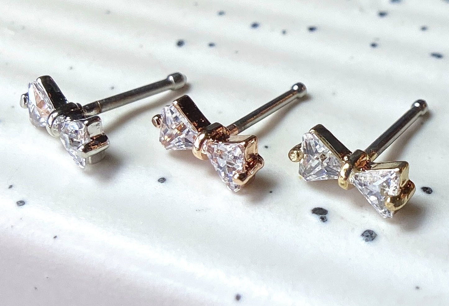 1pc CZ Ribbon 20g Nose Ring Stud Bone 316L Surgical Steel