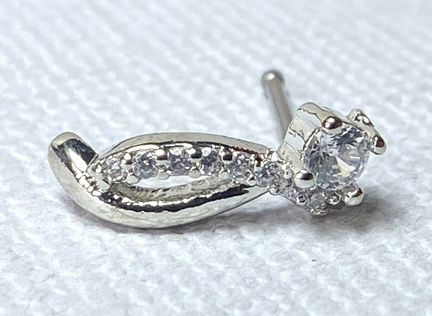 1pc Crawling CZ Gem Top 20g Nose Ring Stud Bone 316L Surgical Steel